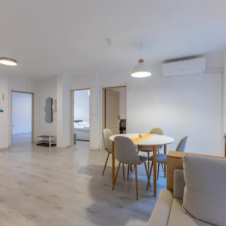 2br - Workspace With Elevator דירה *