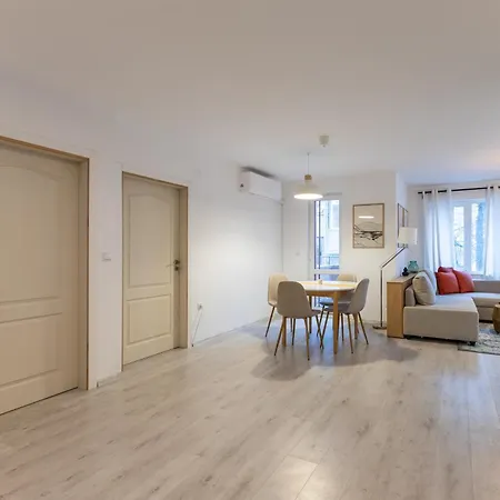 דירה 2br - Workspace With Elevator