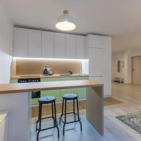 דירה 2br - Workspace With Elevator
