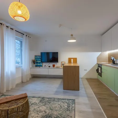 2br - Workspace With Elevator * וארנה