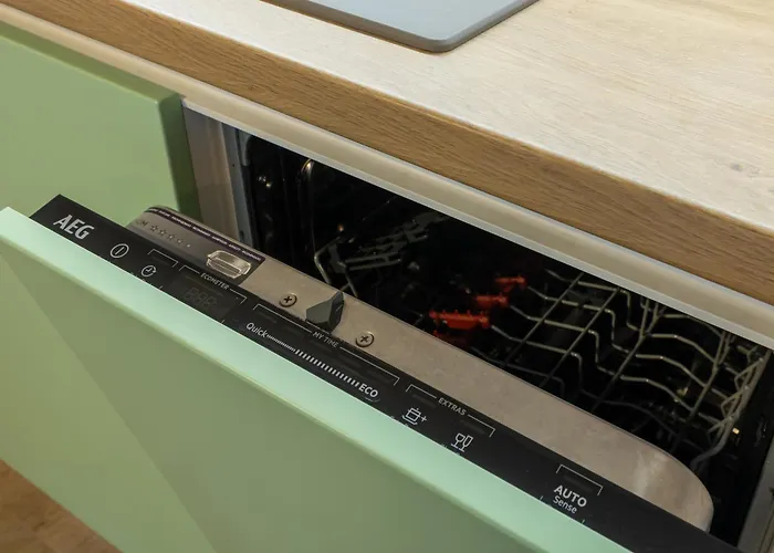 2br - Workspace With Elevator Appartement Varna