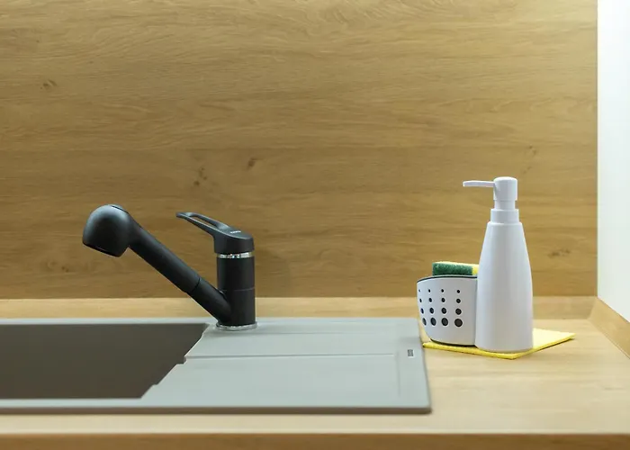 Appartement 2br - Workspace With Elevator