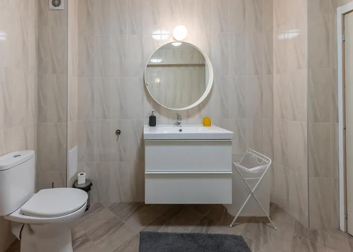 2br - Workspace With Elevator Appartement Varna