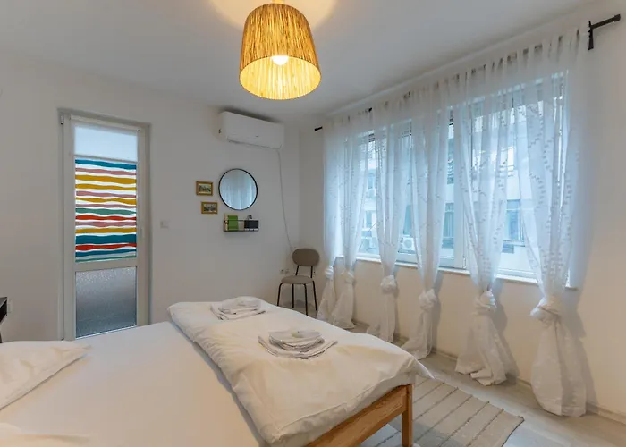 Appartement 2br - Workspace With Elevator *